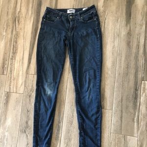 Paige size 27 skinny jeans
